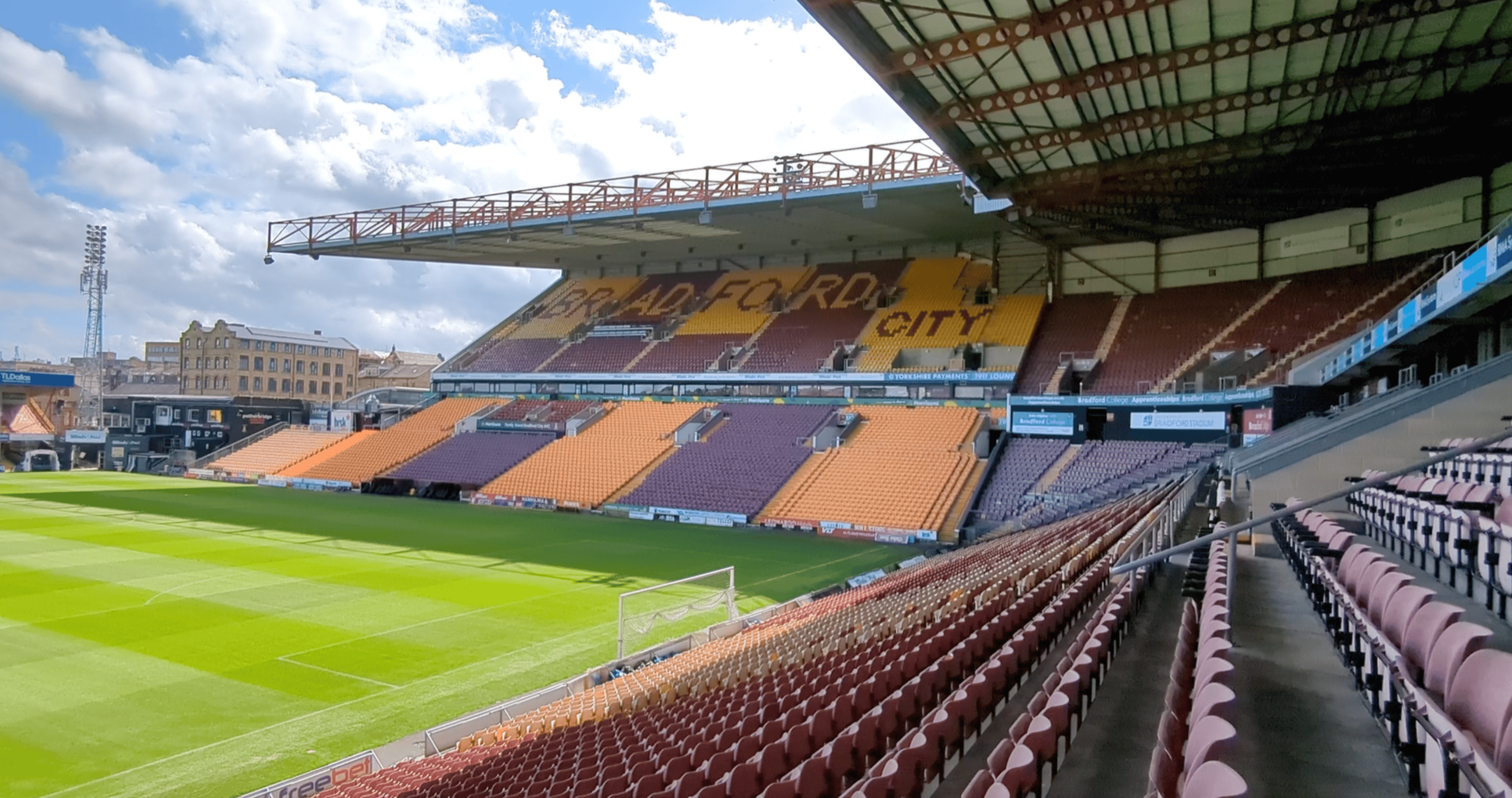Bradford City: Valley Parade